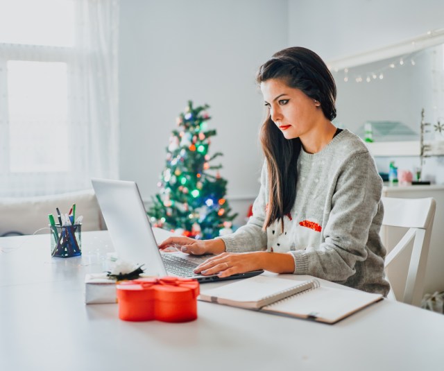 NSW Christmas Trade Expected to Drop 11 per Cent on Last Year