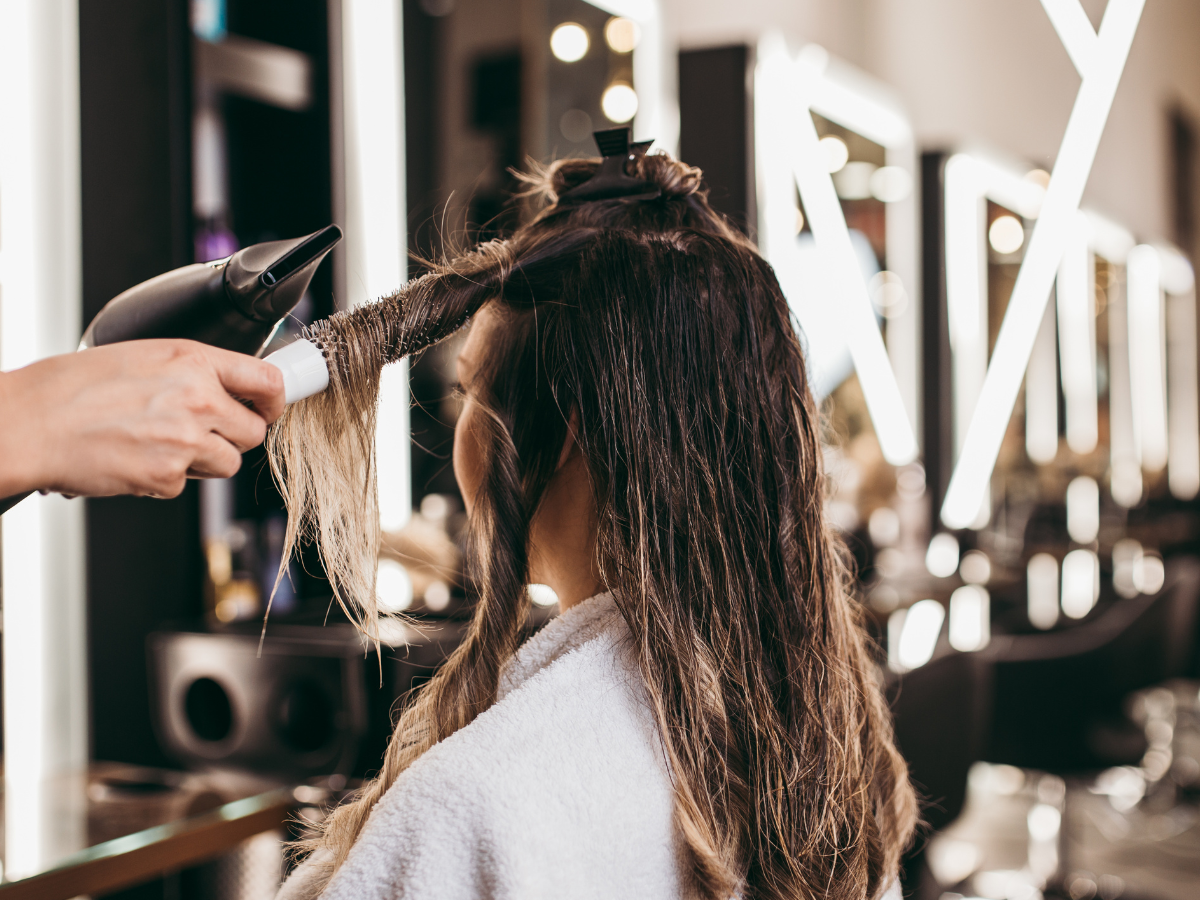 4 ways to grow your hair salon in 2024